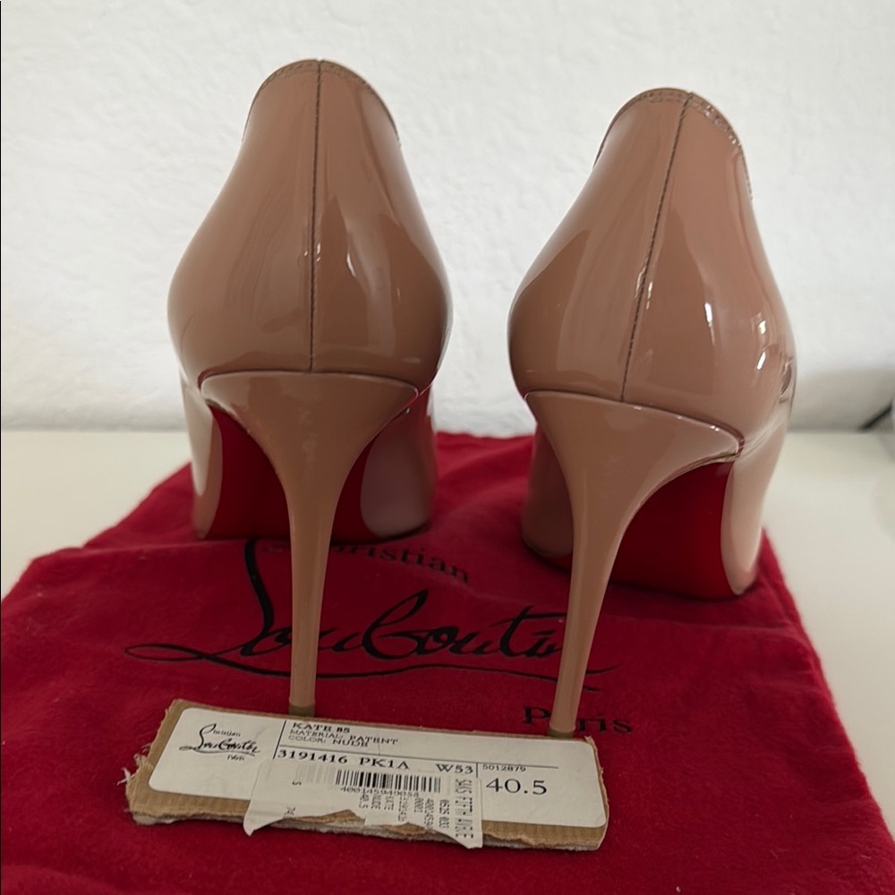 Christian Louboutin, Kate 85MM Patent Leather Pumps, Nude, Size 40.5 - Picture 10 of 12